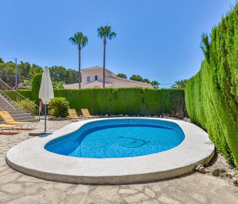 JUNAI, villa para 4 pax en Benissa con piscina privada y wifi gratis en Benissa - Piscina