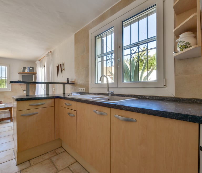JUNAI, villa para 4 pax en Benissa con piscina privada y wifi gratis en Benissa - Cocina