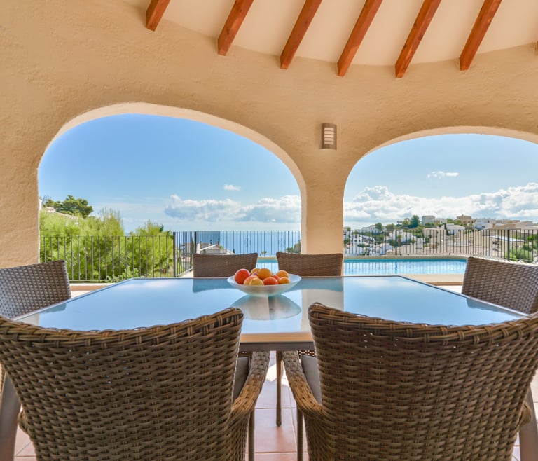 LOXI, preciosa villa en Cumbre del Sol para 6 pax con piscina privada y vistas al mar. en Benitachell - Terraza