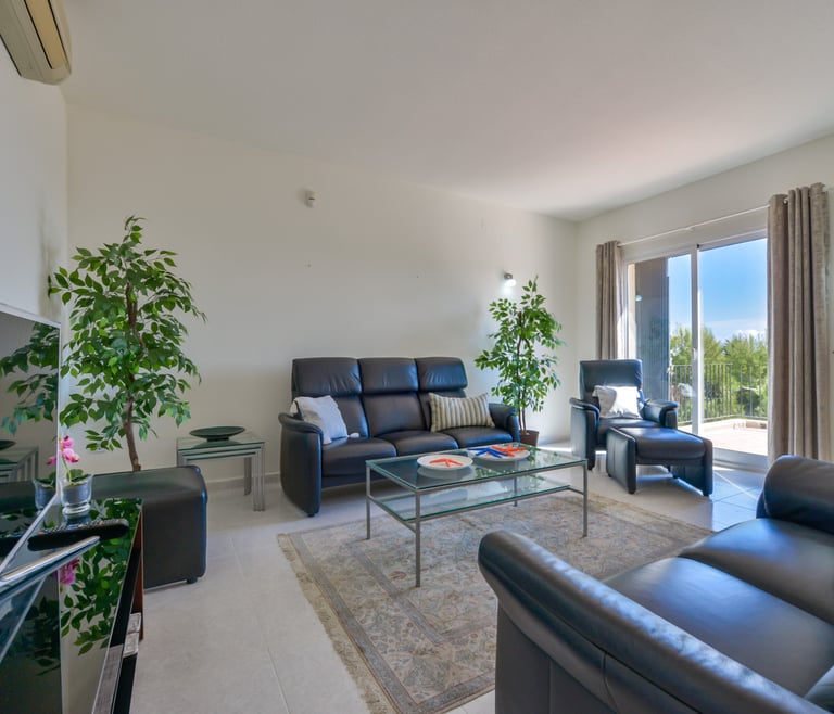 LOXI, preciosa villa en Cumbre del Sol para 6 pax con piscina privada y vistas al mar. en Benitachell - Salón