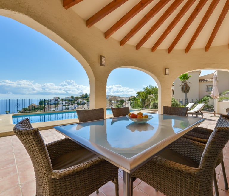 LOXI, preciosa villa en Cumbre del Sol para 6 pax con piscina privada y vistas al mar. en Benitachell - Terraza