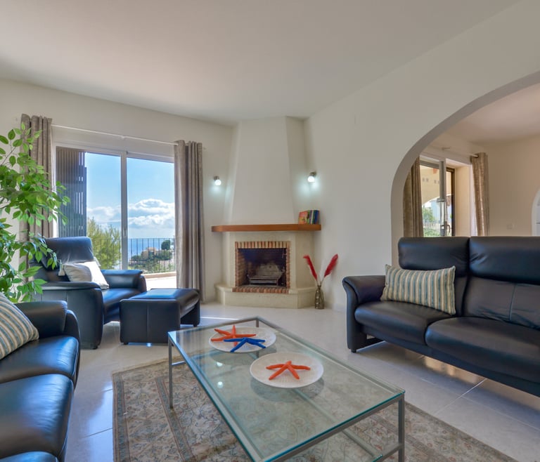 LOXI, preciosa villa en Cumbre del Sol para 6 pax con piscina privada y vistas al mar. en Benitachell - Comedor