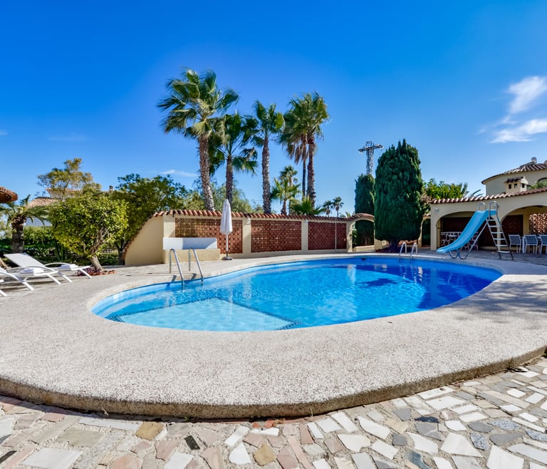 XENIA, villa à louer à Calpe pour 12 pax avec piscine privée  à Calpe / Calp - Piscine