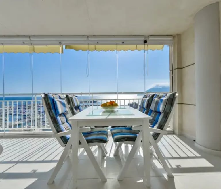 NAUTICO, Appartement te huur in Calpe voor 4 personen met zwembad en privé parkeerplaats en Calpe