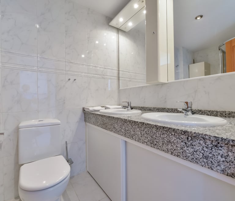 NAUTICO, Apartment for rent in Calpe for 4 pax with swimming pool and private parking in Calpe / Calp - Bathroom