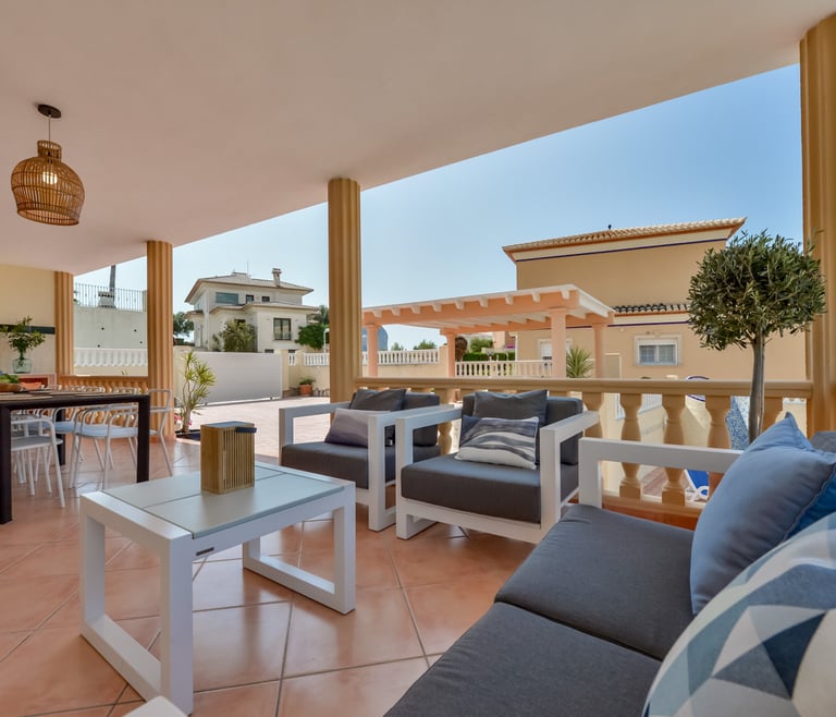Alquiler de villa en Calpe BELLISSIMA 14 pax y piscina privada en Calpe - Terraza