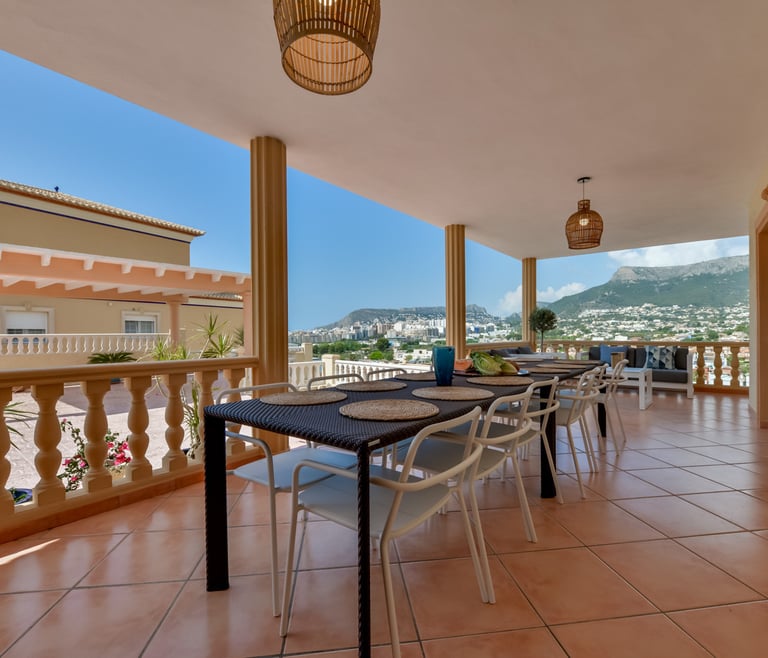 Alquiler de villa en Calpe BELLISSIMA 14 pax y piscina privada en Calpe - Terraza