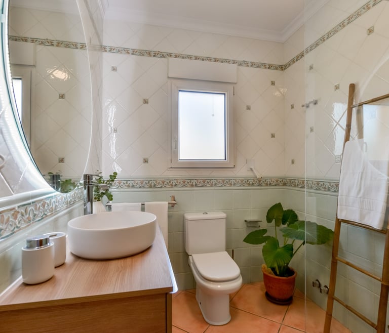 Alquiler de villa en Calpe BELLISSIMA 14 pax y piscina privada en Calpe - Baño