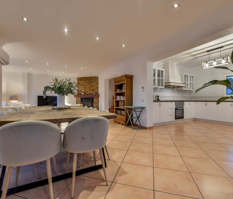 Alquiler de villa en Calpe BELLISSIMA 14 pax y piscina privada en Calpe - Salón