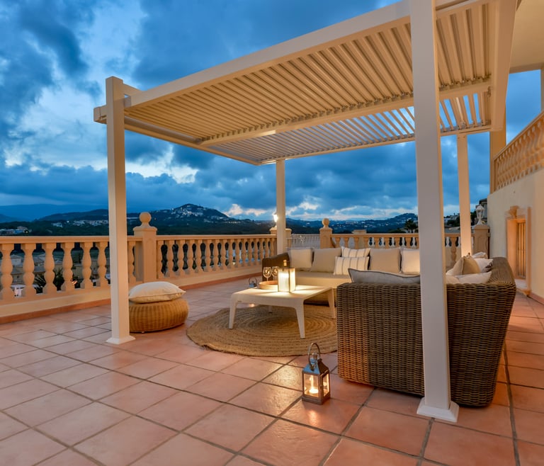 Alquiler de villa en Calpe BELLISSIMA 14 pax y piscina privada en Calpe - Terraza