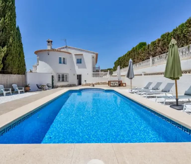 Alquiler de villa en Calpe, LUZ en Calpe