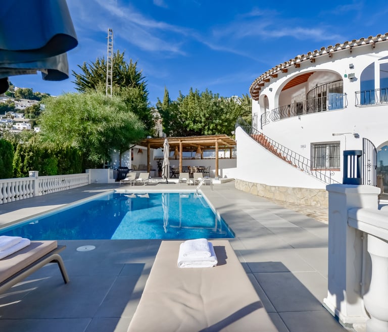 Alquiler de villa en Moraira, CASA NOVA en Moraira - Piscina