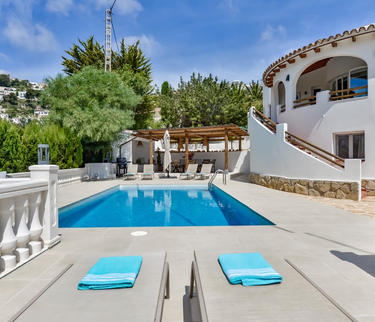 Alquiler de villa en Moraira, CASA NOVA en Moraira - Piscina