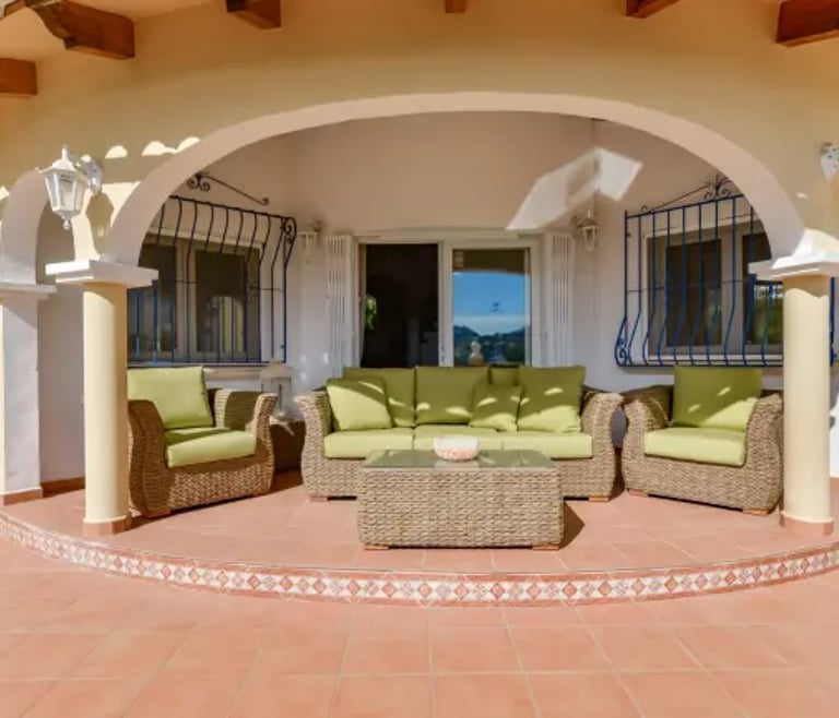 Villa à louer à Moraira, CLEO Avec piscine chauffée à Moraira