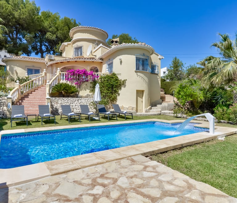 Alquiler de villa en Moraira, CLEO con Piscina Climatizada  en Moraira - Frontal