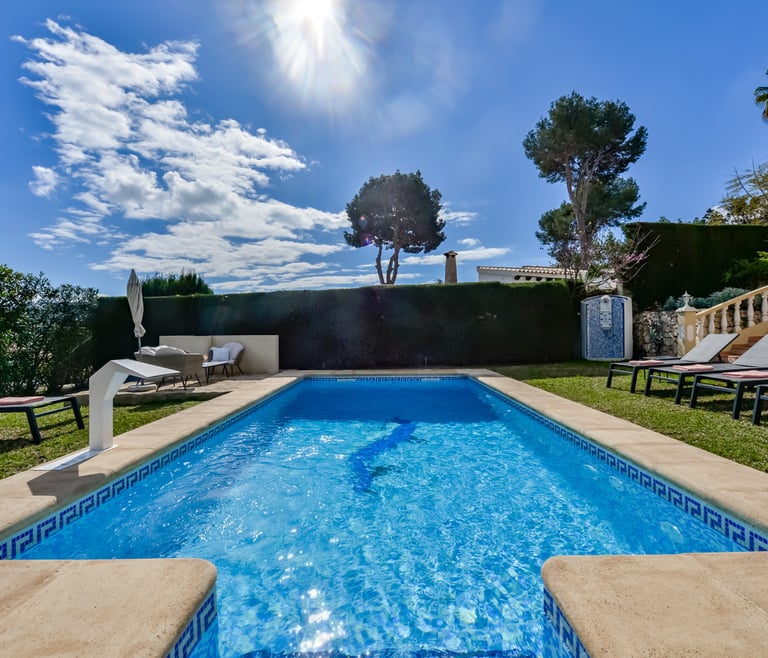 Alquiler de villa en Moraira, CLEO con Piscina Climatizada  en Moraira - Piscina