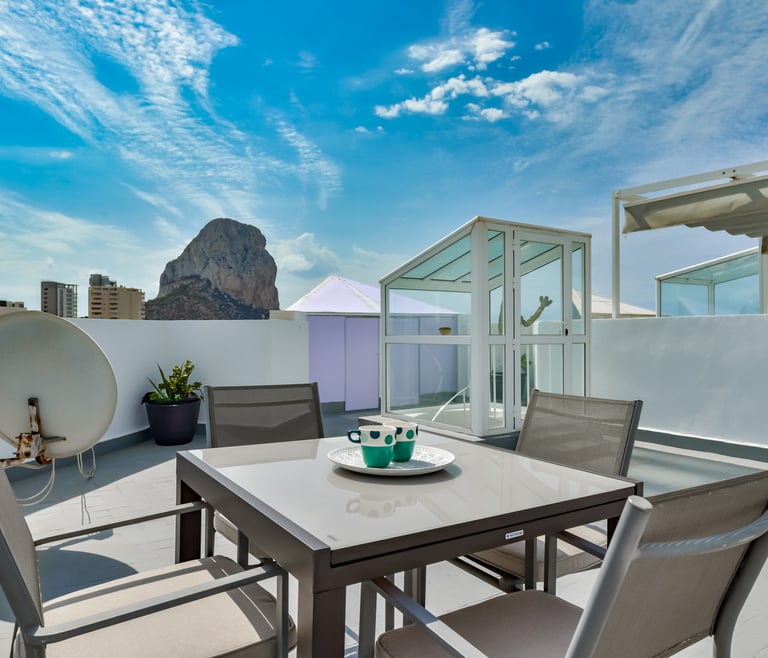 Appartement te huur in Calpe, REYNA en Calpe - Terras