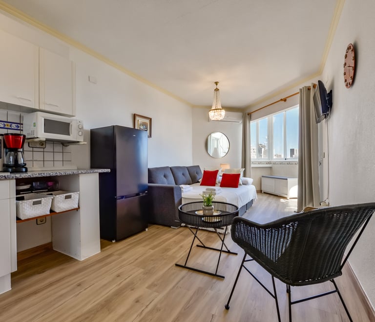 Appartement te huur in Calpe, REYNA en Calpe - Salon