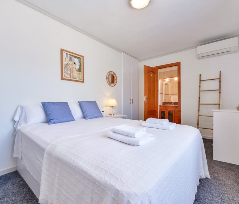 Villa for rent in Benissa, CASCADA in Benissa - Bedroom