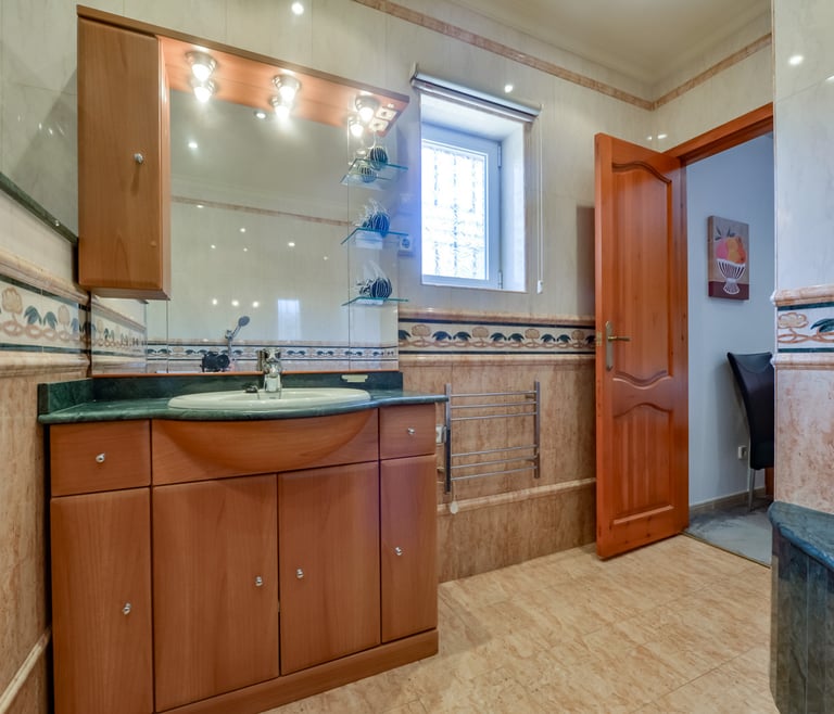 Villa for rent in Benissa, CASCADA in Benissa - Bathroom