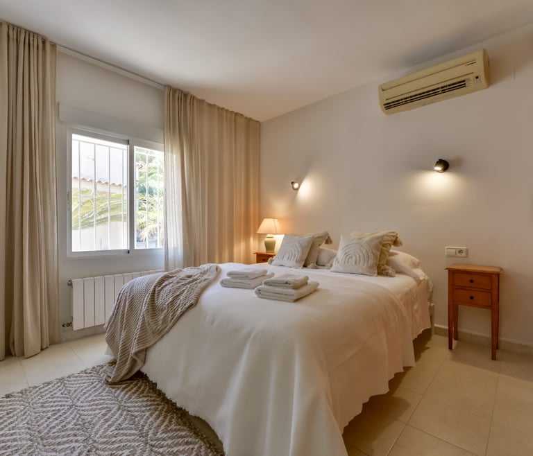 Alquiler de villa en Calpe, ENCANTO en Calpe - Habitaciones