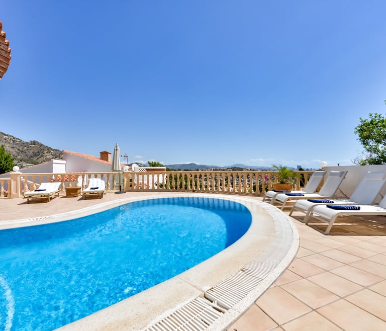 Alquiler de villa en Calpe, ENCANTO en Calpe - Piscina