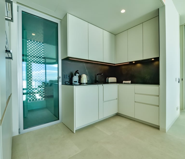 Vakantiewoning te huur bij de zee in Calpe, EVOLUTION en Calpe - Keuken