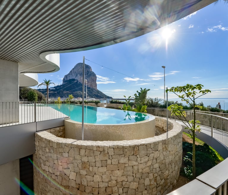 Vakantiewoning te huur bij de zee in Calpe, EVOLUTION en Calpe - Zwembad