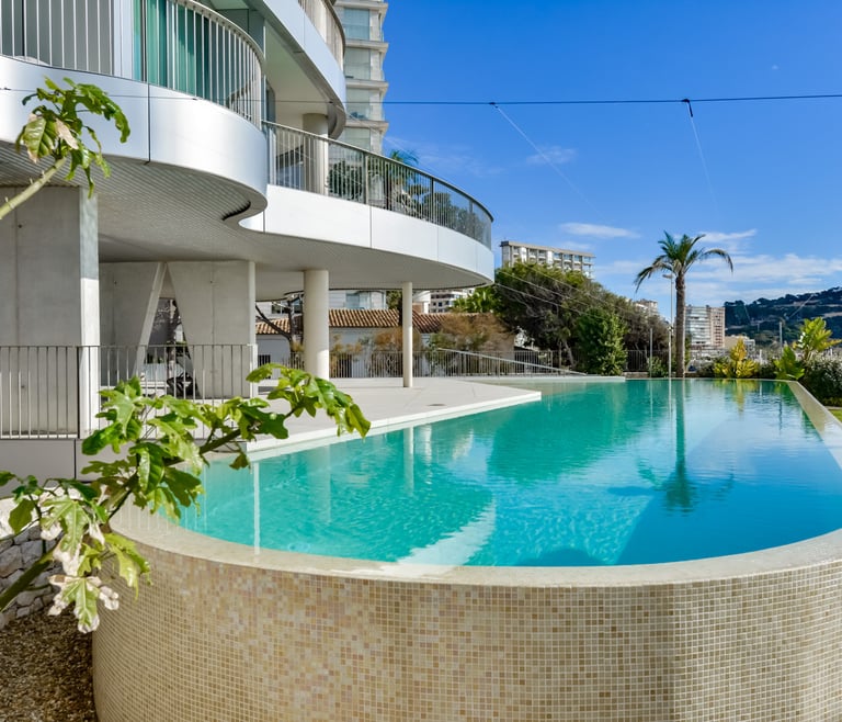 Vakantiewoning te huur bij de zee in Calpe, EVOLUTION en Calpe - Zwembad