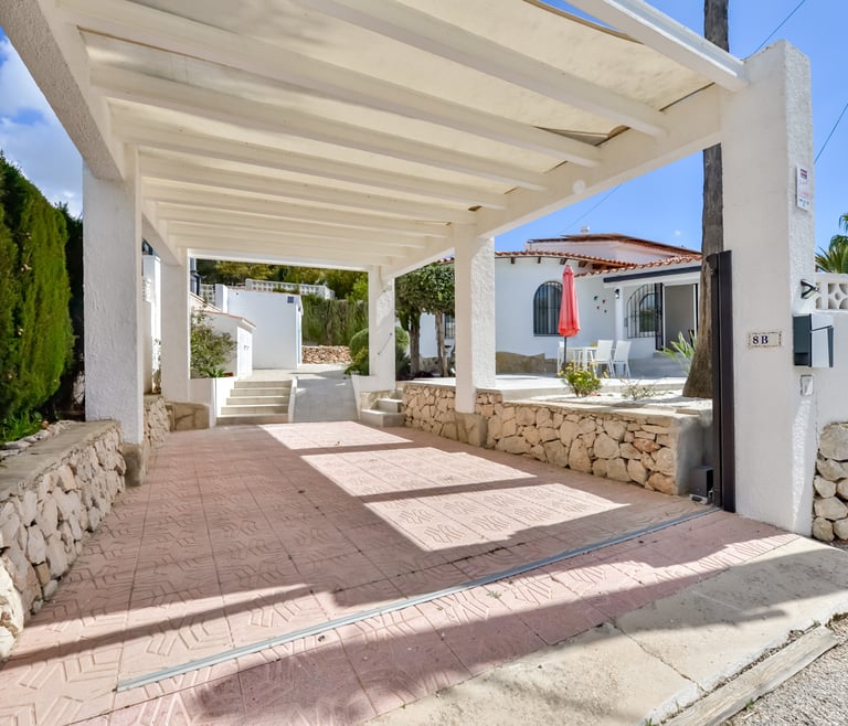 Alquiler de villa en Calpe, LIMON en Calpe - Garaje