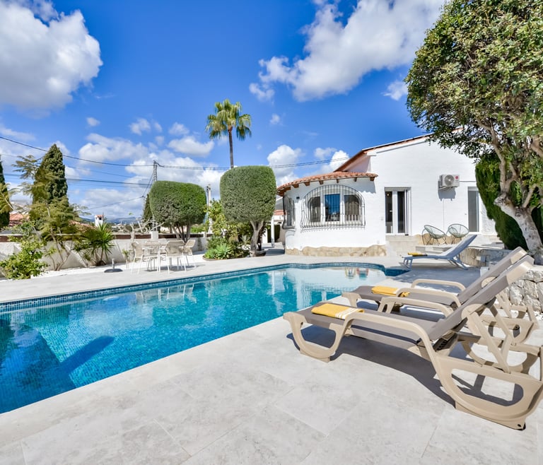 Alquiler de villa en Calpe, LIMON en Calpe - Piscina