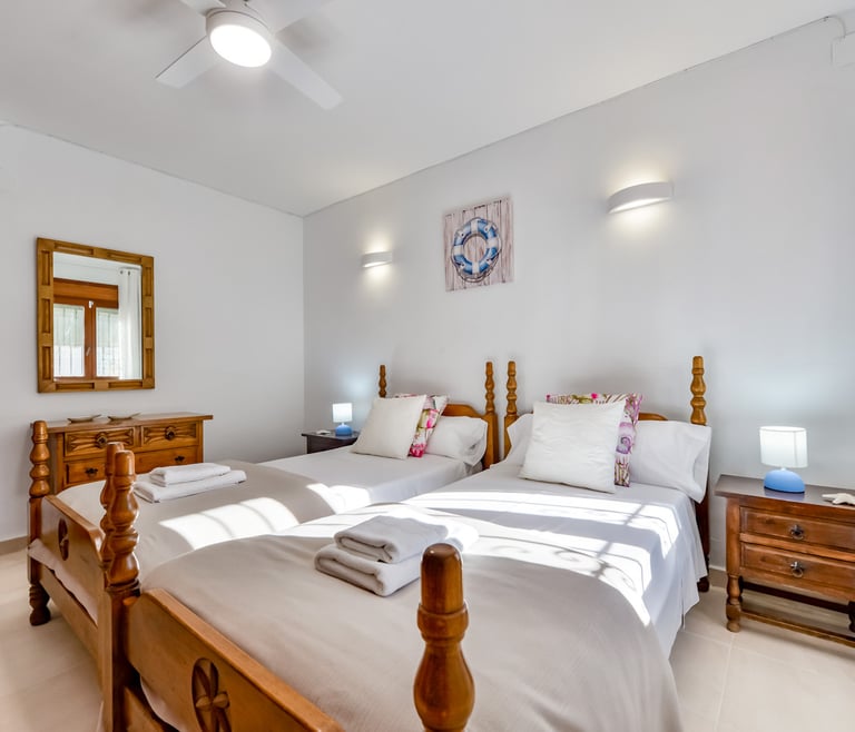 Alquiler de villa en Moraira, MIMOSA en Moraira - Habitaciones