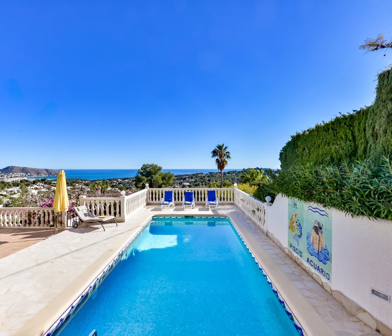Alquiler de villa en Moraira, MIMOSA en Moraira - Piscina