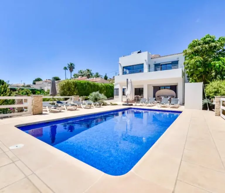 Villa te huur in Calpe: ELIZABETH en Calpe