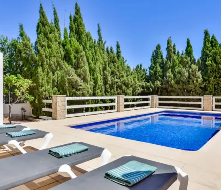 Villa te huur in Calpe: ELIZABETH en Calpe