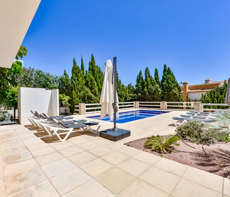 Ferienvilla in Calpe ELIZABETH in Calpe / Calp - Schwimmbad