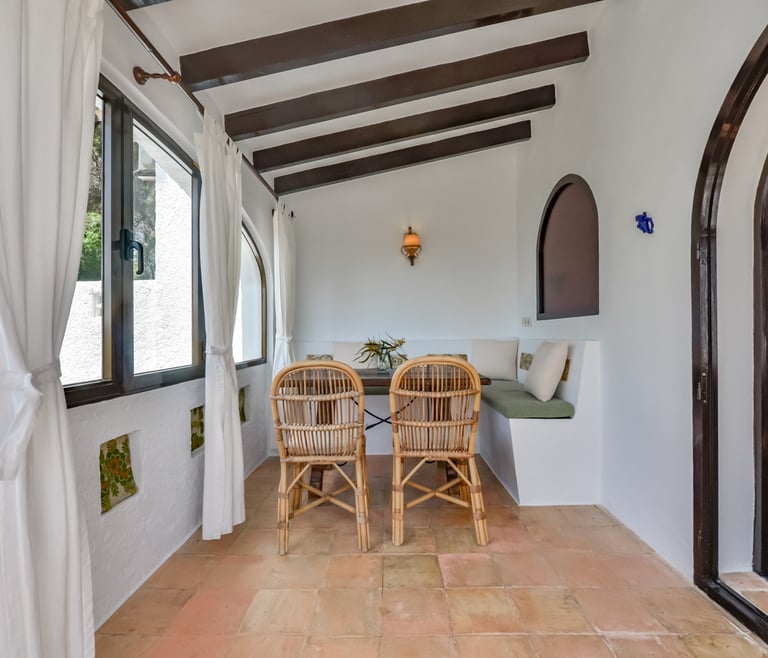 Villa te huur Benissa HELGA en Benissa - Eetkamer
