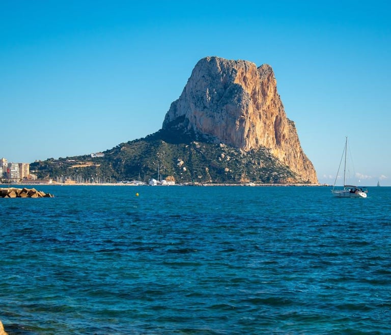 Cala la Manzanera in Calpe: discover this unique spot