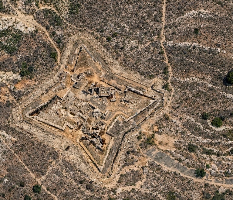 Ruta del Fort de Bèrnia: historia defensiva y panorámicas 360º