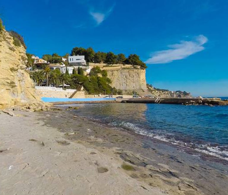 Cala Advocat