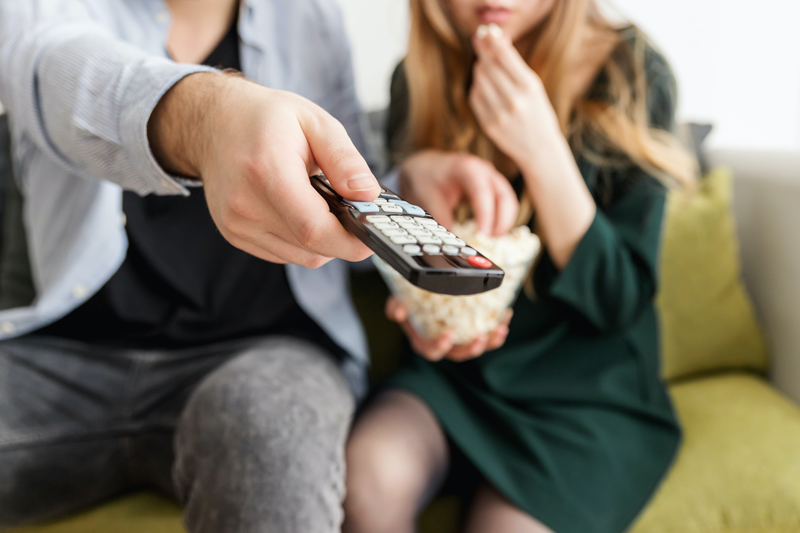 T&eacute;l&eacute;commande de t&eacute;l&eacute;vision.